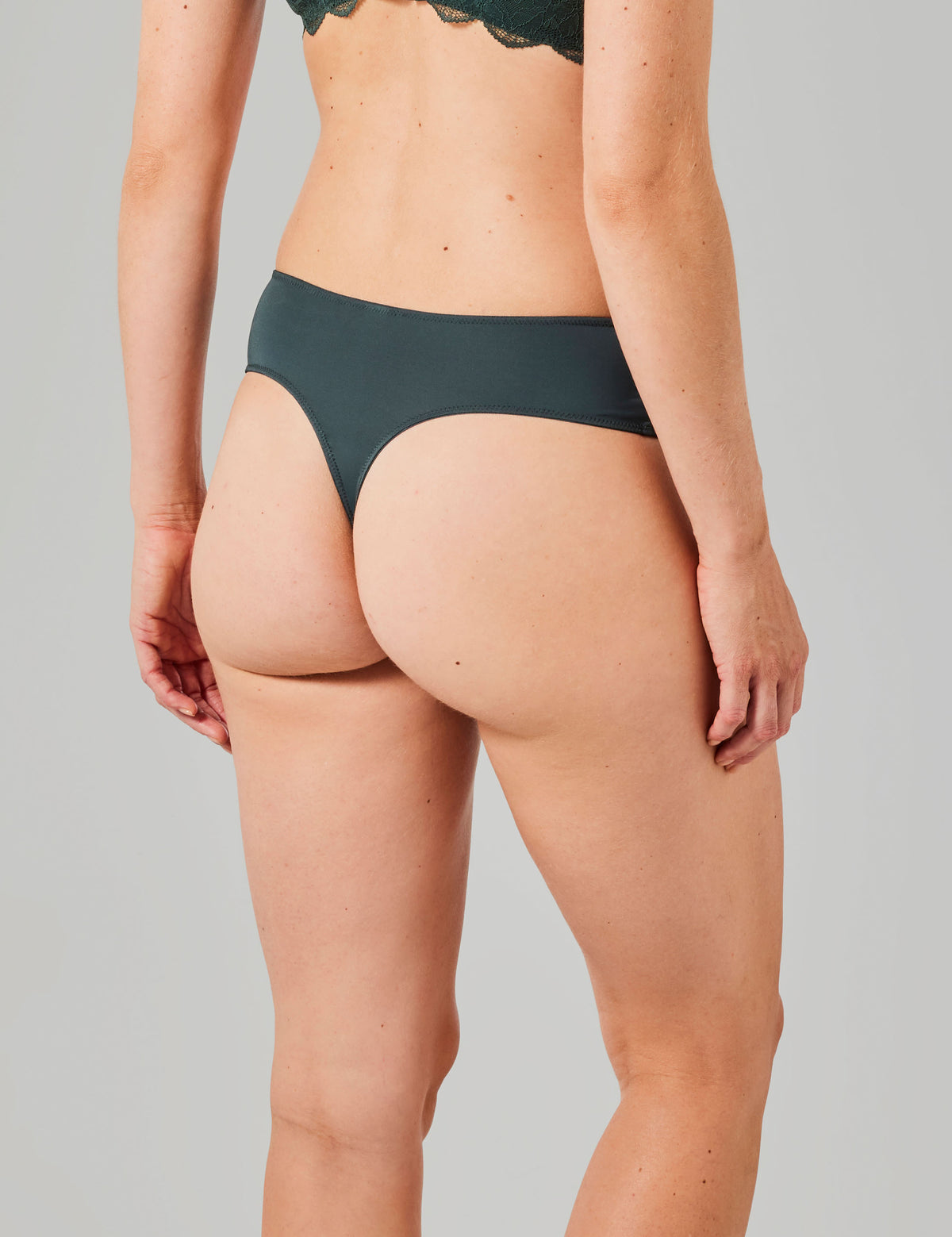 Fabulous hoge taille string groen