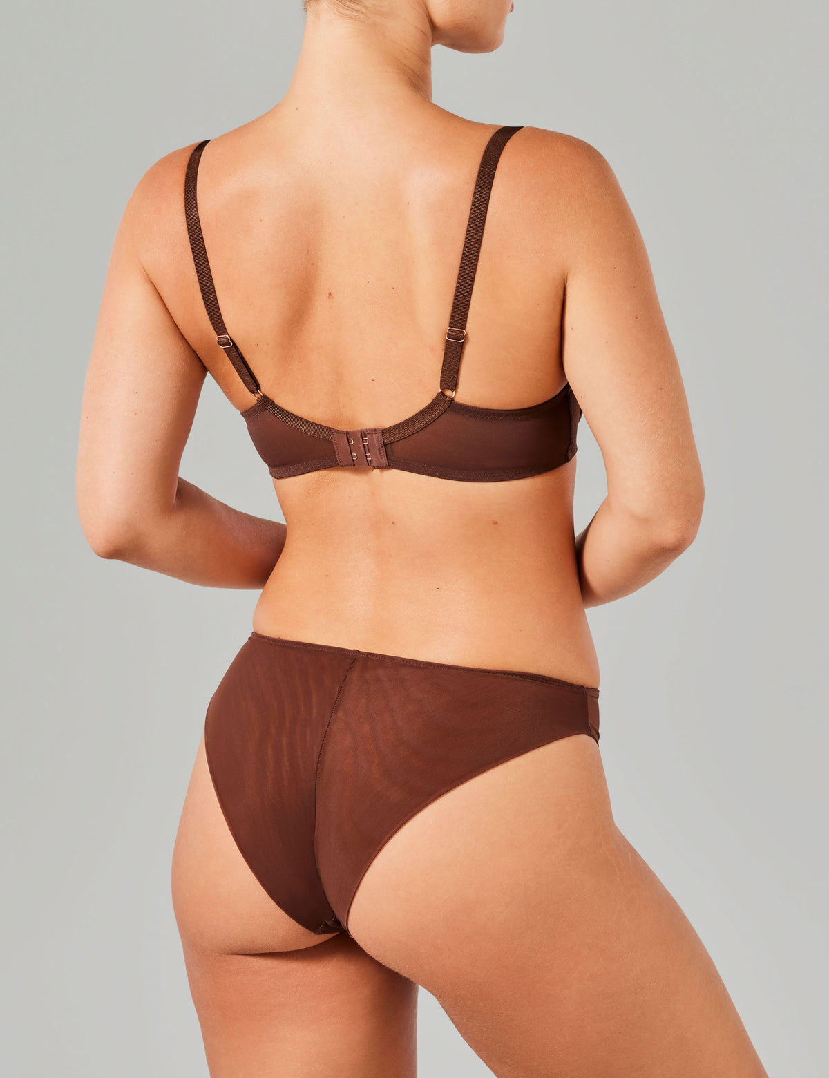 Nora voorgevormde lichte push-up bh bruin