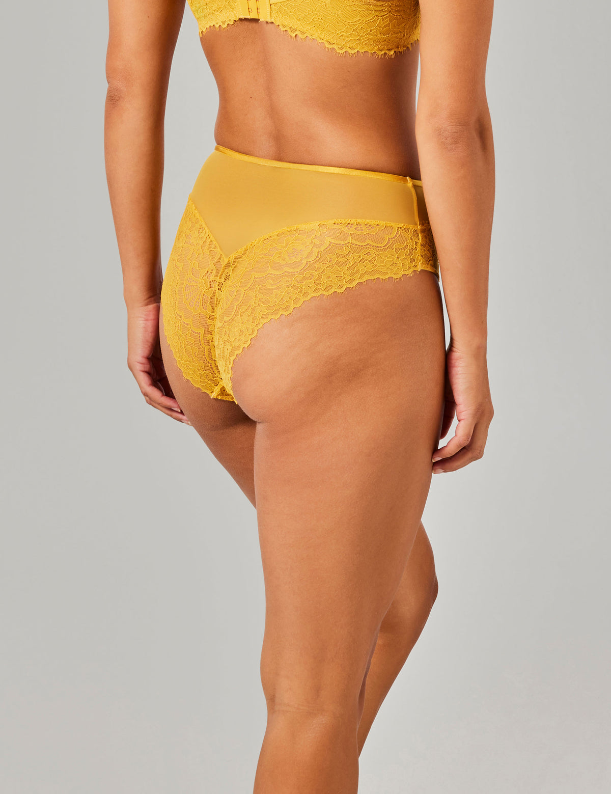 Silke hoge taille brazilian slip geel