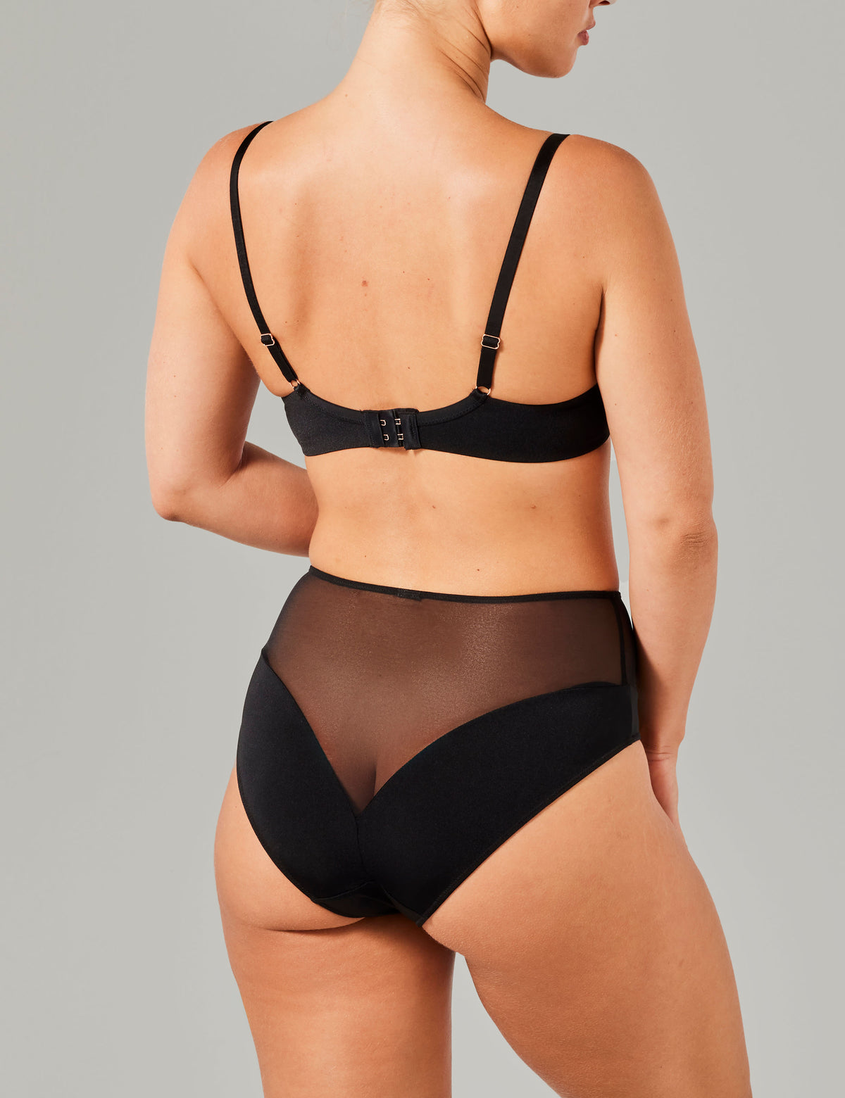 Chiara hoge taille slip zwart