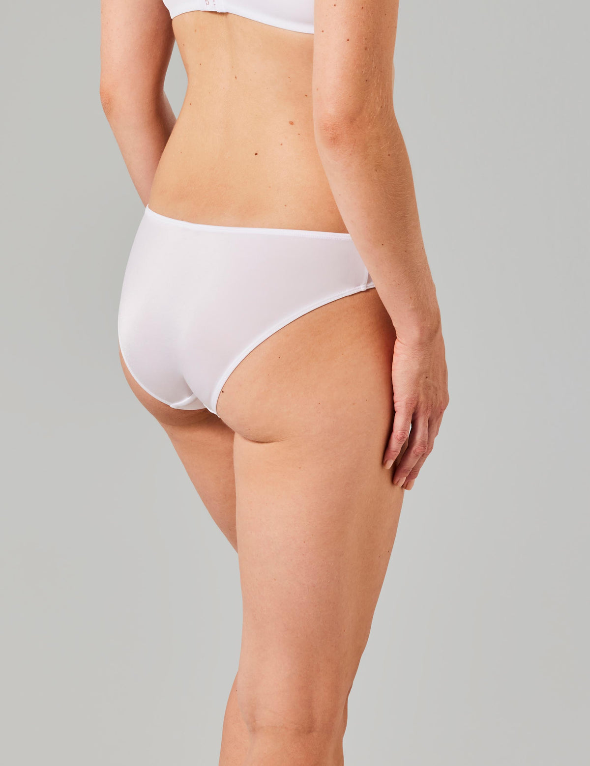 Comfort slip wit