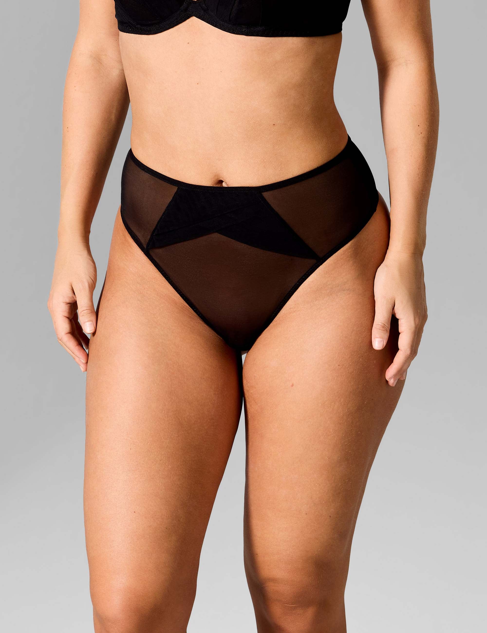 Joyce hoge taille string zwart