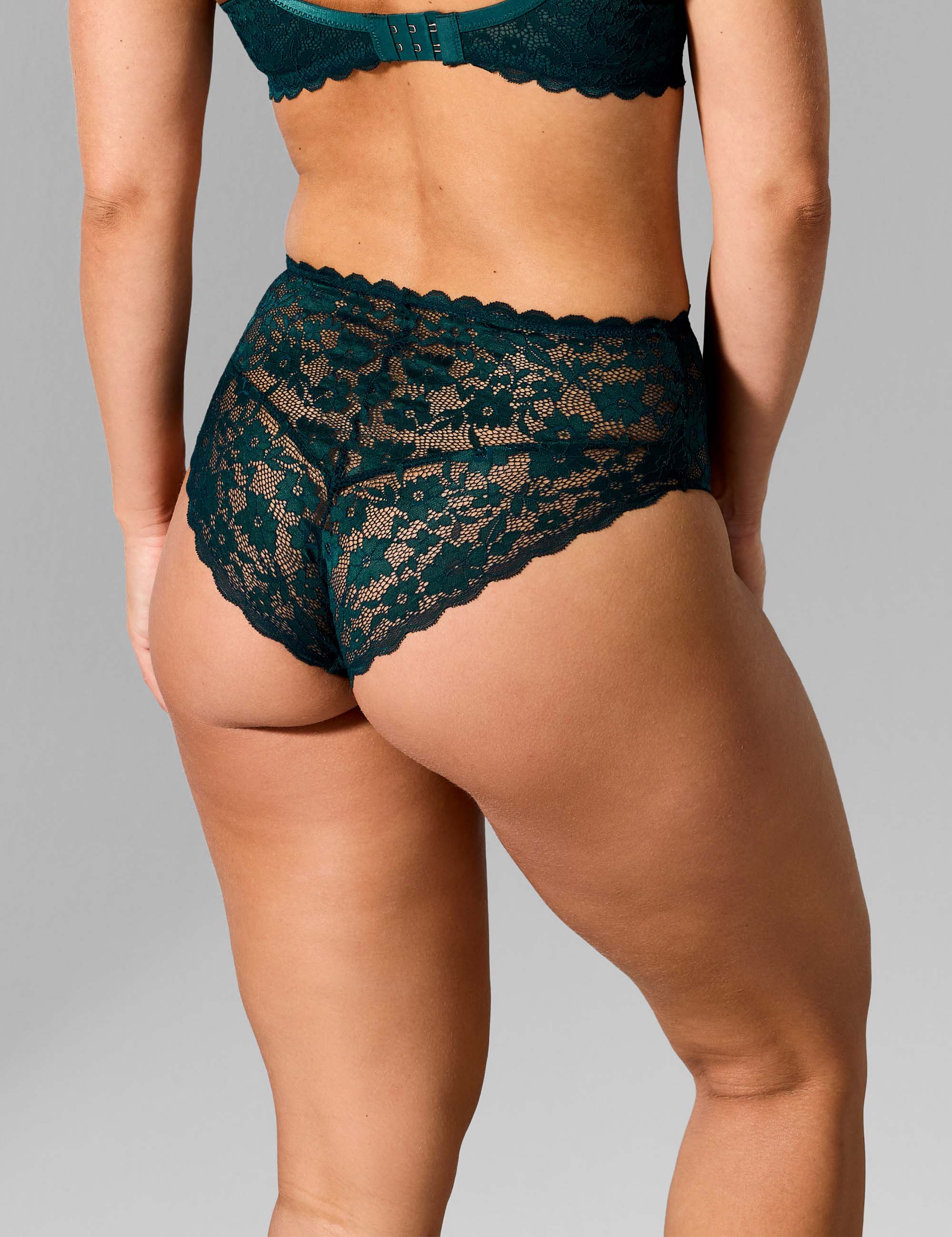 Madelon high leg brazilian slip
