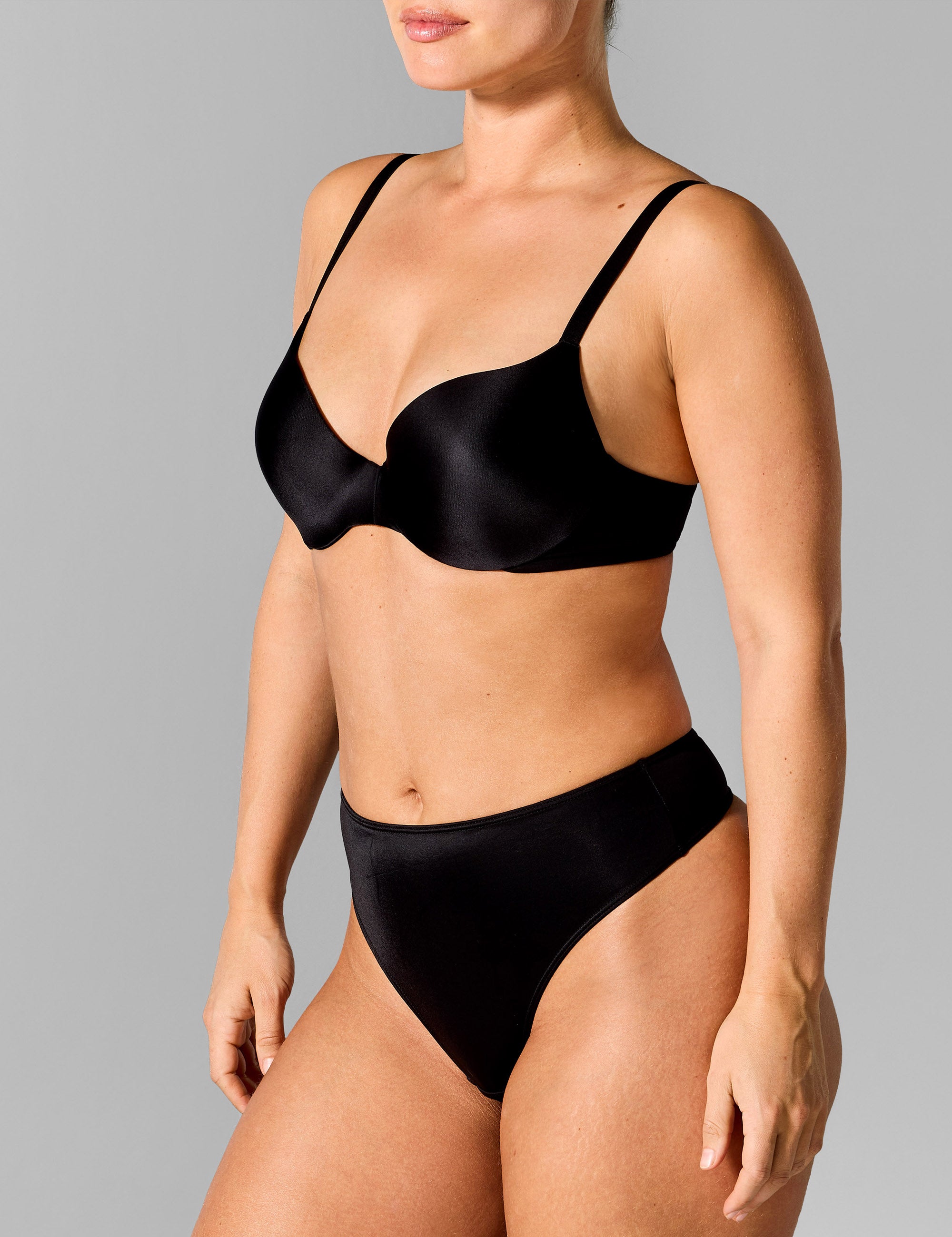 Comfort hoge taille string zwart