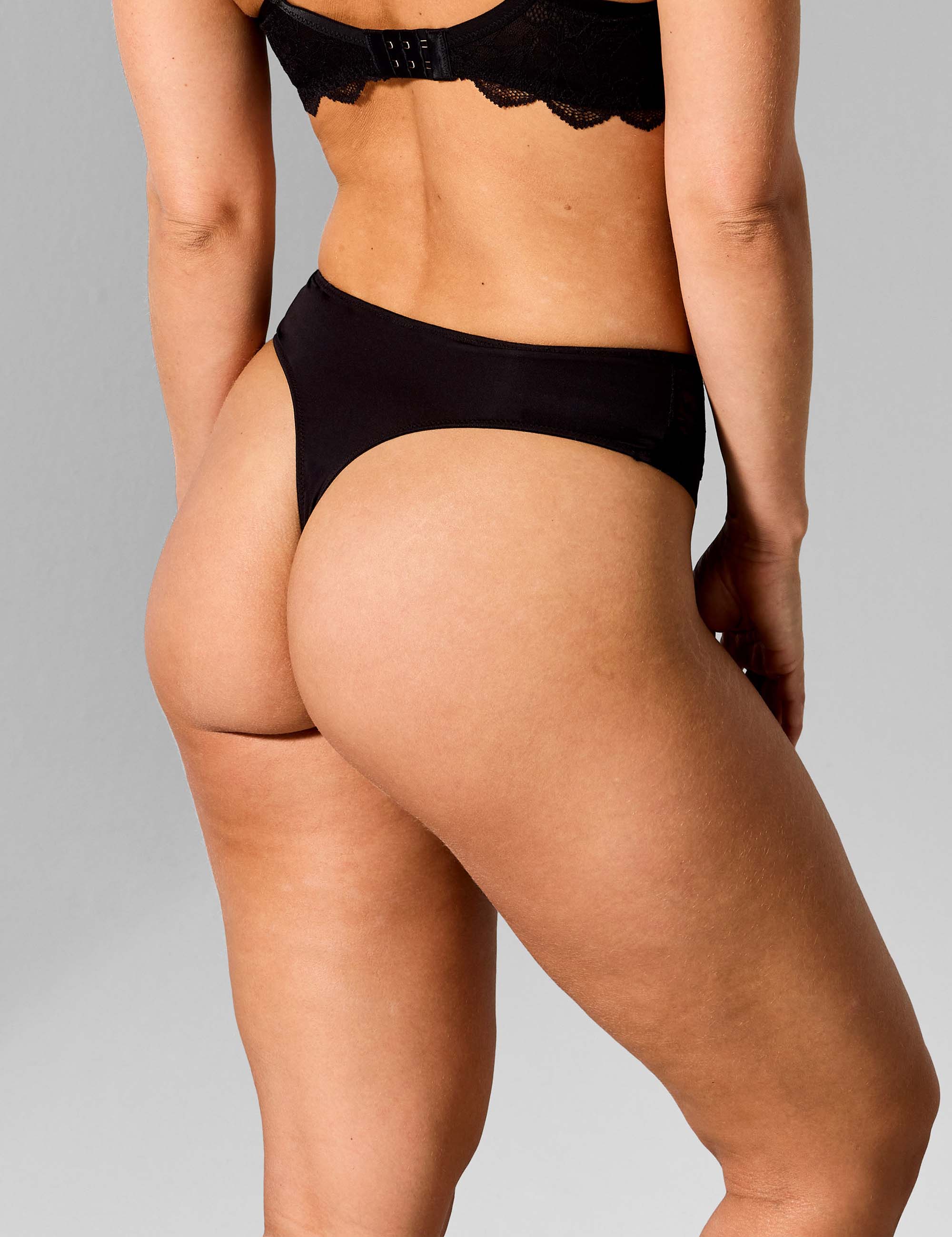 Fabulous hoge taille string zwart