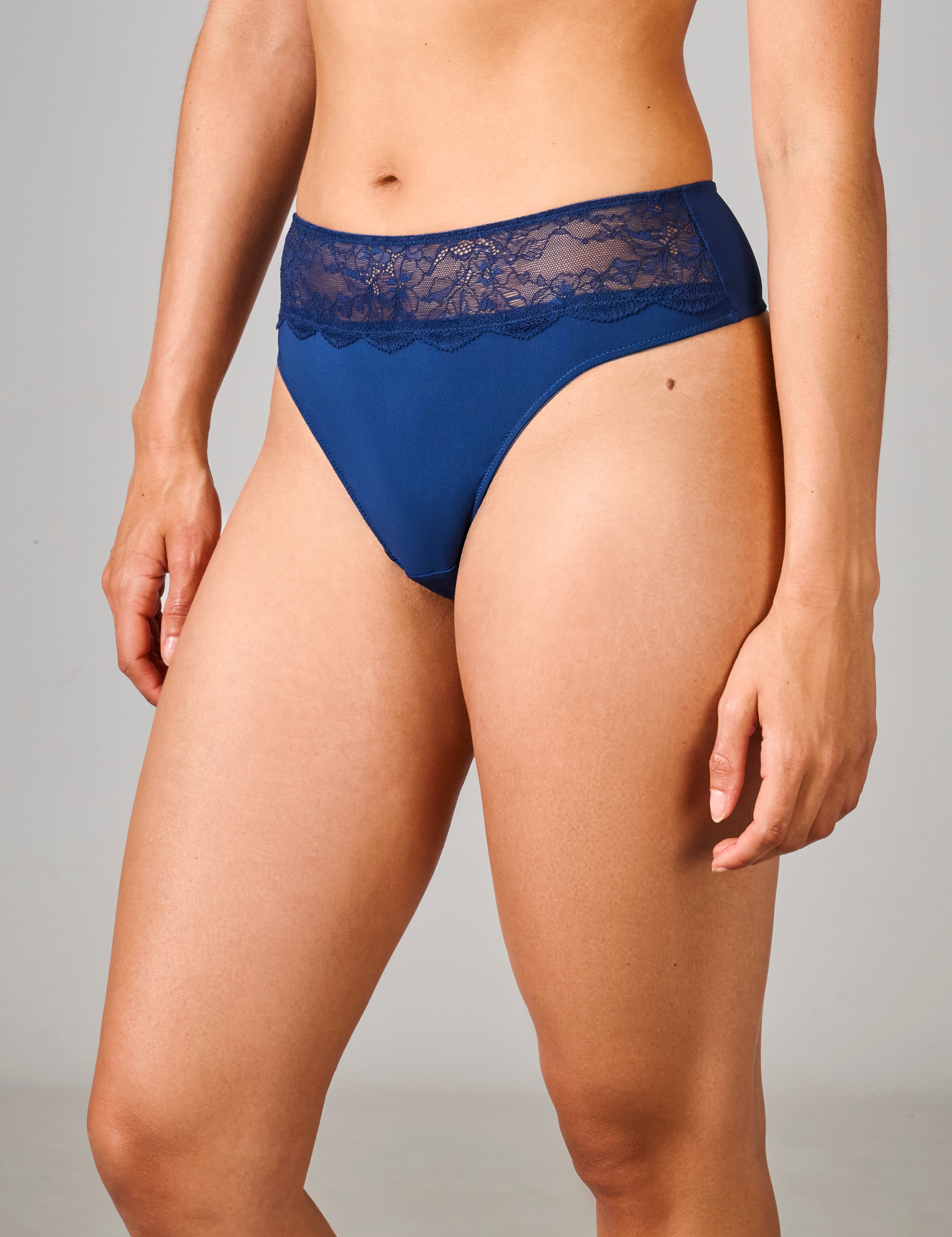 Fabulous hoge taille string navy