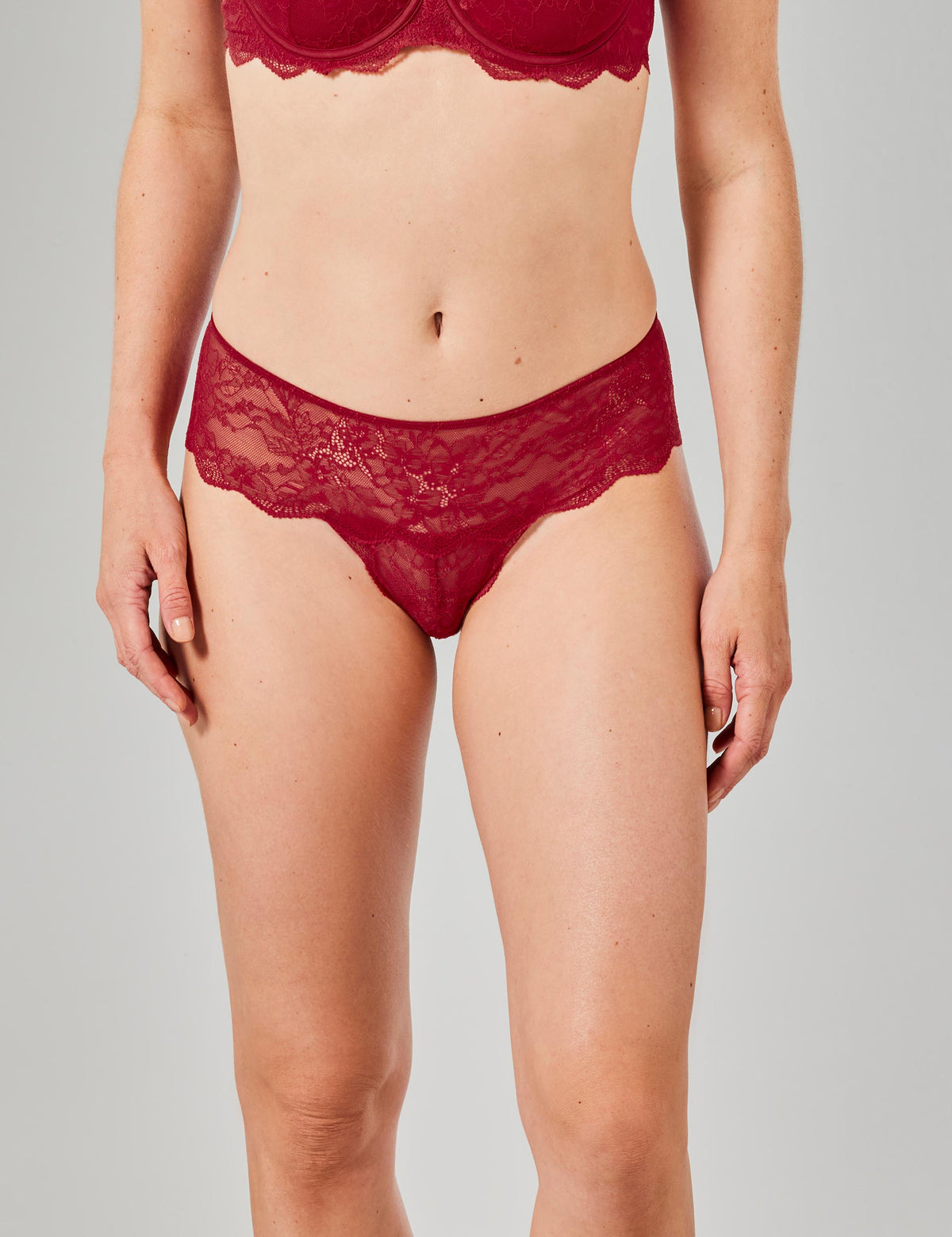 Fabulous gebandeerde brazilian string rood