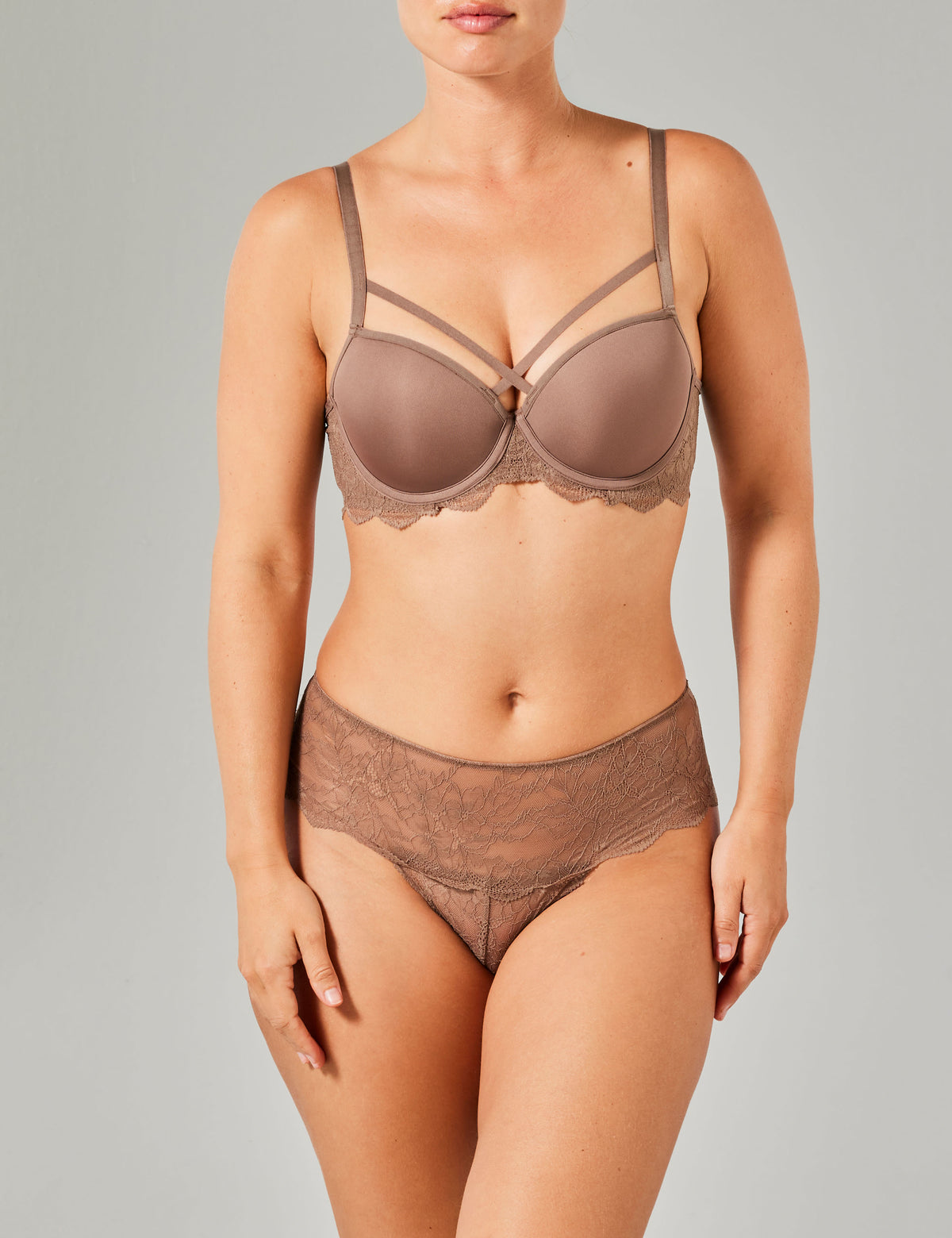 Fabulous voorgevormde t-shirt bh taupe