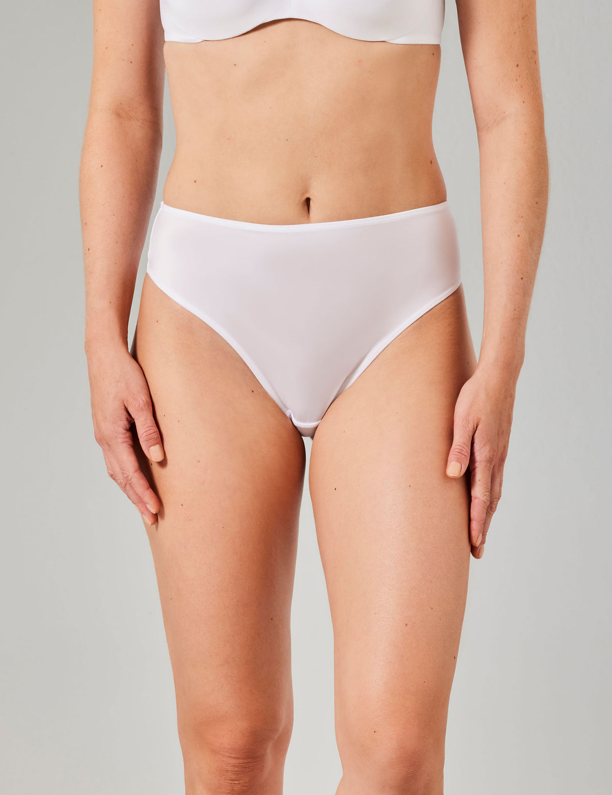 Comfort hoge taille string beige