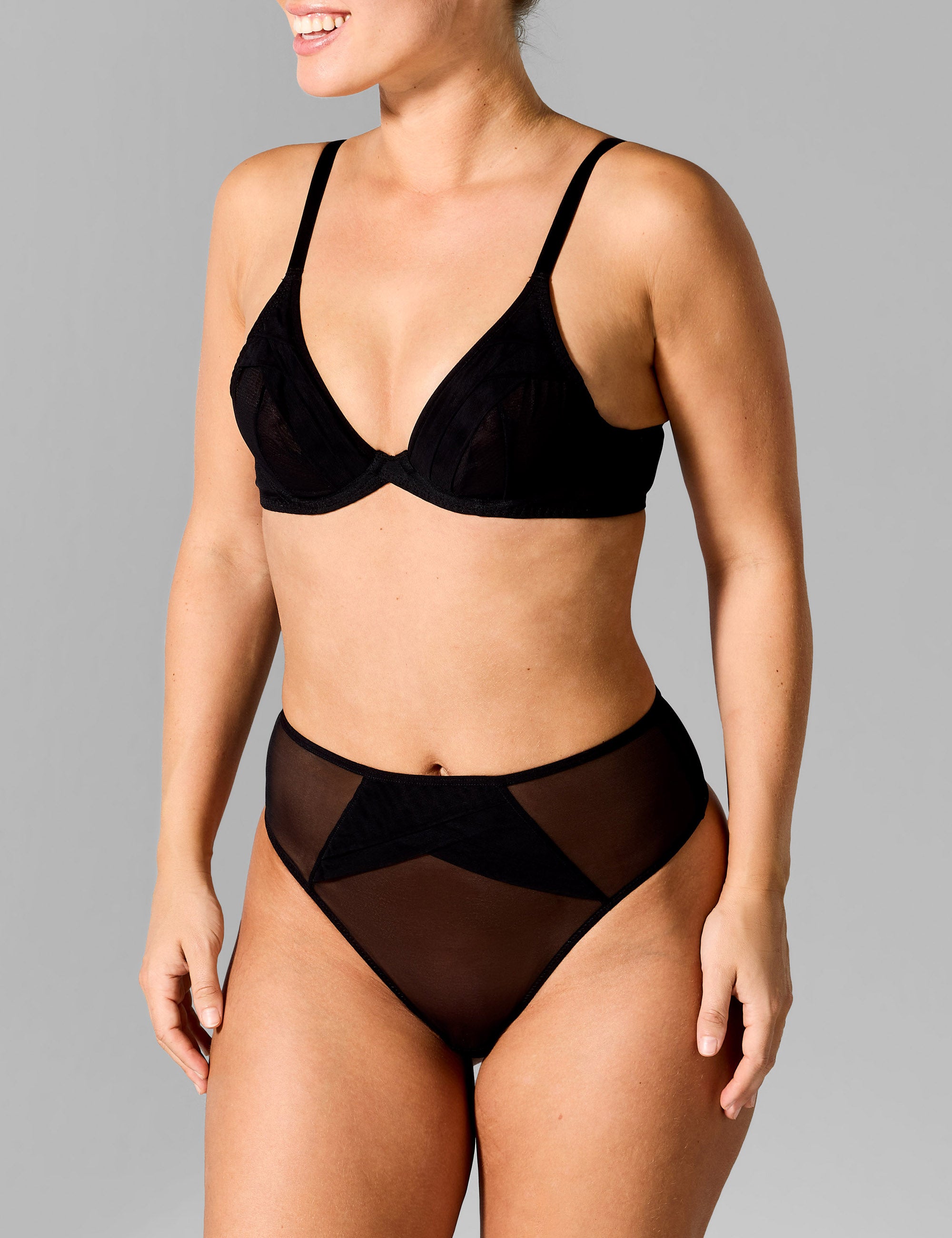 Joyce hoge taille string zwart