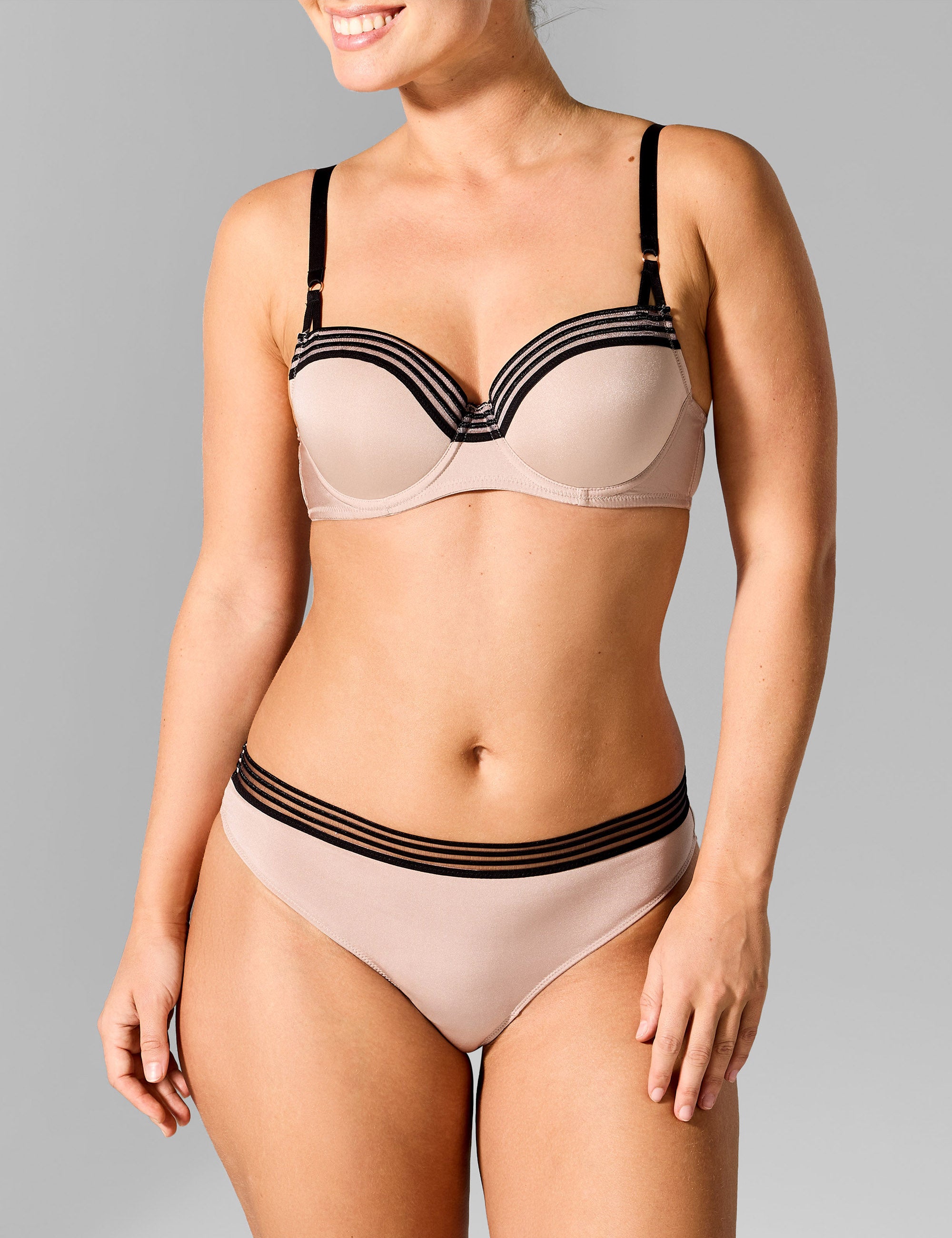 Anna string lichttaupe