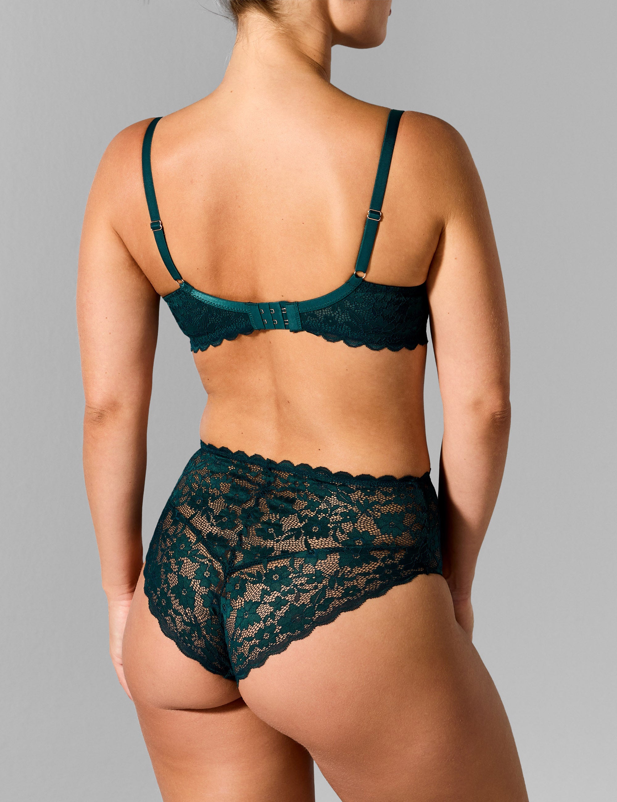 Madelon high leg brazilian slip