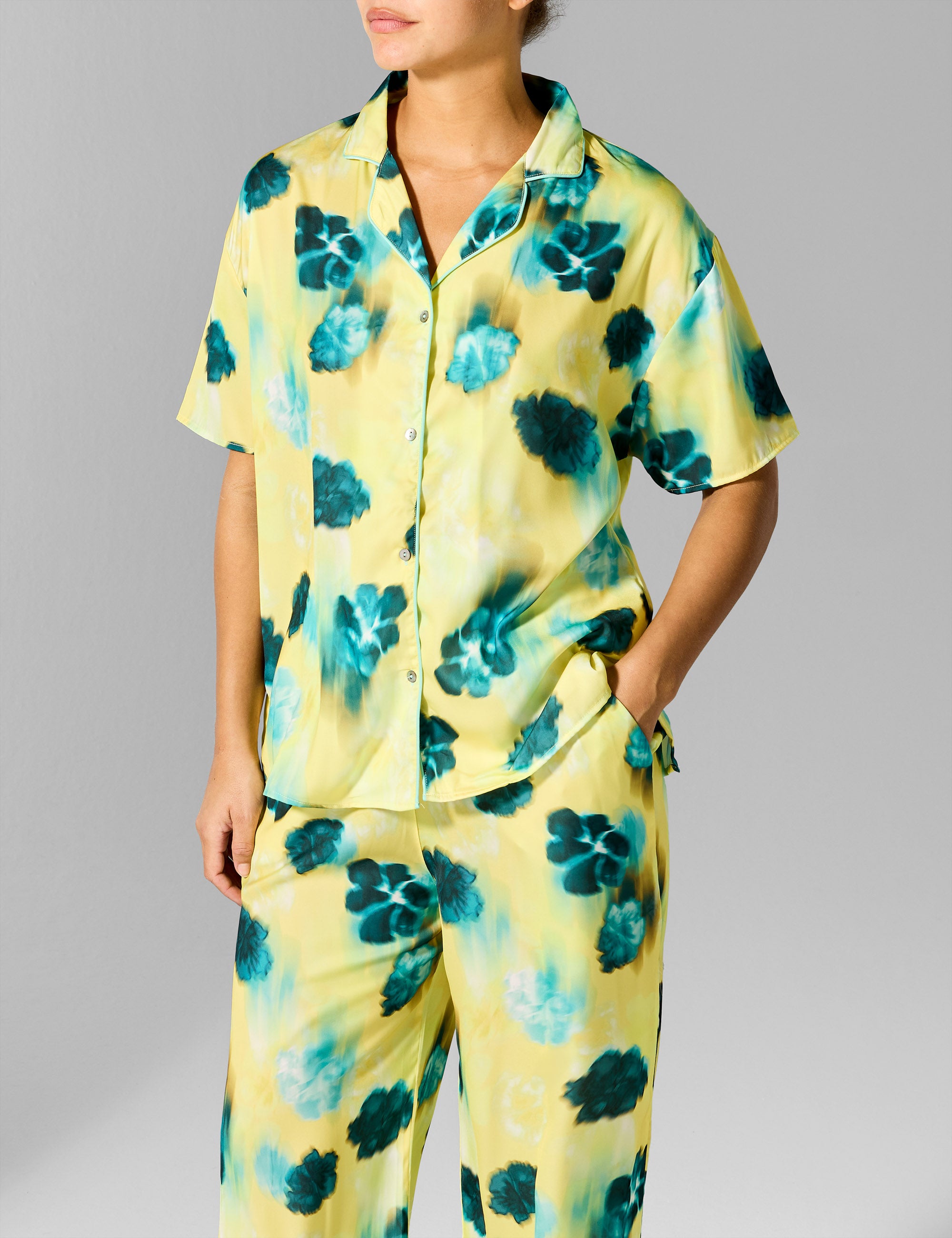 Maud pyjama shirt korte mouwen