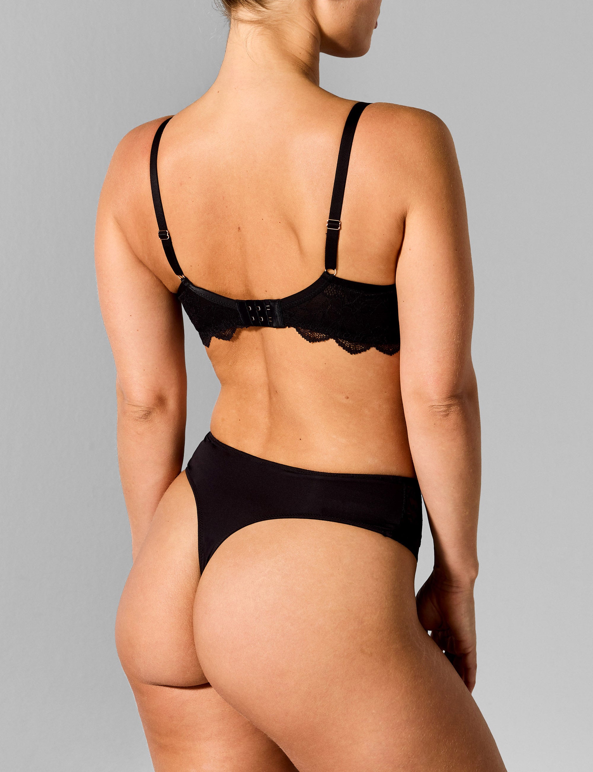 Fabulous hoge taille string zwart