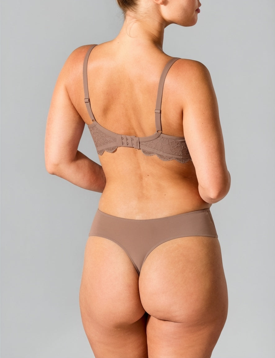 Fabulous hoge taille string taupe