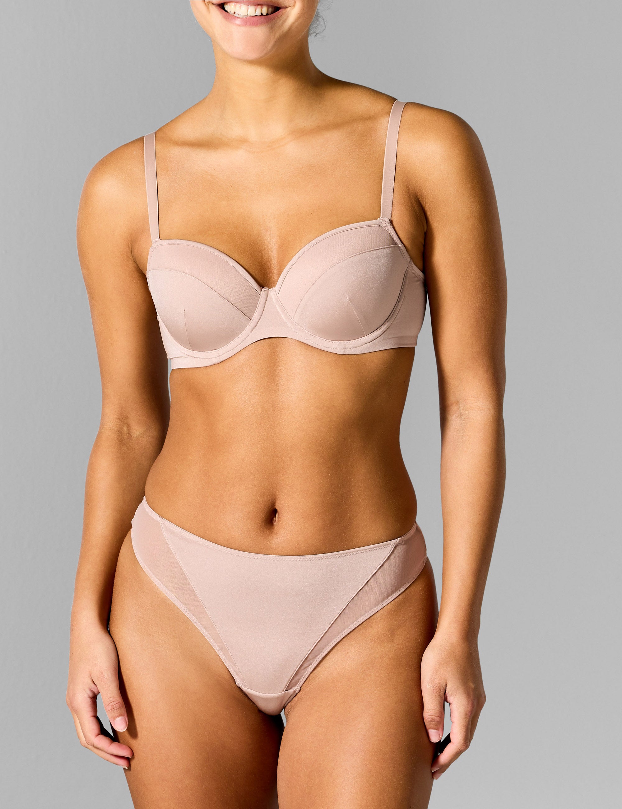 Patricia string lichttaupe